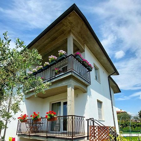 Villa Dolcitalia Tra Gardaland E Le Terme Di Cola Lazise Cola (Verona) Exterior foto
