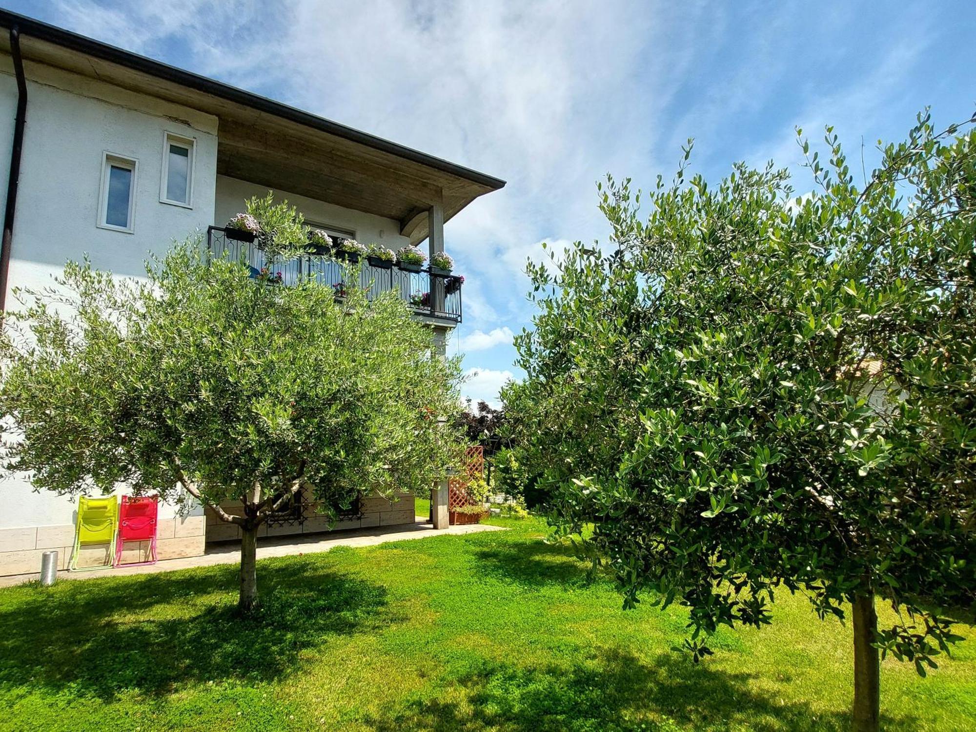 Villa Dolcitalia Tra Gardaland E Le Terme Di Cola Lazise Cola (Verona) Exterior foto